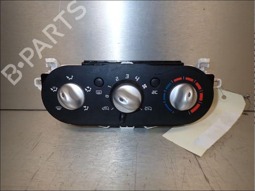 climate-control-renault-twingo-ii-cn0_-2007-34027346 main image