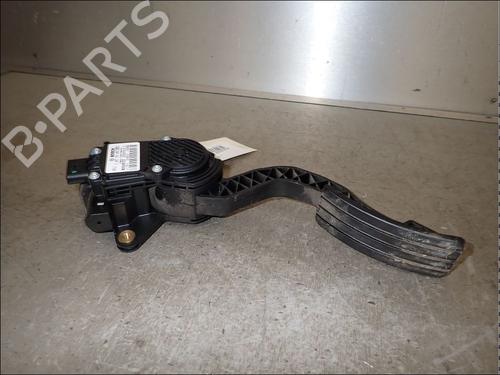 pedal-renault-laguna-iii-bt01-2007-2008-2009-2010-2011-2012-2013-2014-2015-34018216 main image