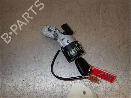 Used Ignition barrel Ignition barrel PEUGEOT PARTNER Tepee 1.6 HDi 90 (92 hp) 34031718 34031718