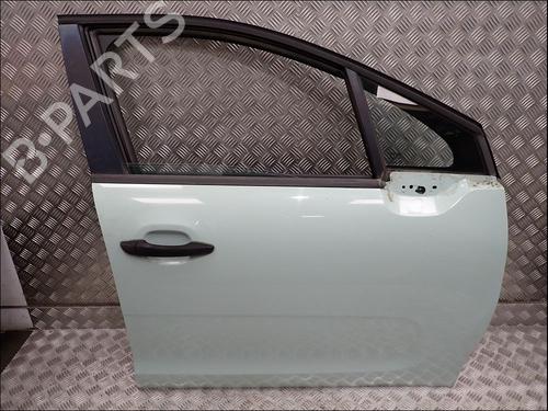 Used Right front door Right front door 38743716 38743716