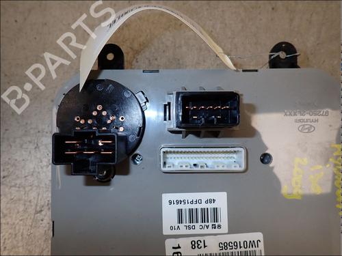 Climate control HYUNDAI i30 Estate (FD) 1.6 CRDi | BP34034067I5 - Image 4