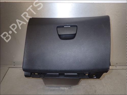 Used Glove box Glove box PEUGEOT 208 I (CA_, CC_) 1.6 HDi (92 hp) 34024024 34024024