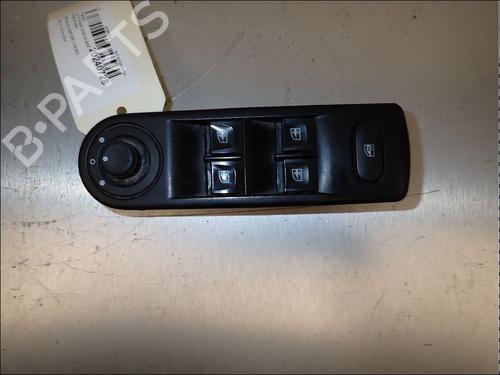 Used Left front window switch Left front window switch RENAULT CAPTUR I (J5_, H5_) 1.5 dCi 90 (J5N4, J5M5, J5MW, J5M6, J5AL, J5AJ) (90 hp) 34026897 34026897