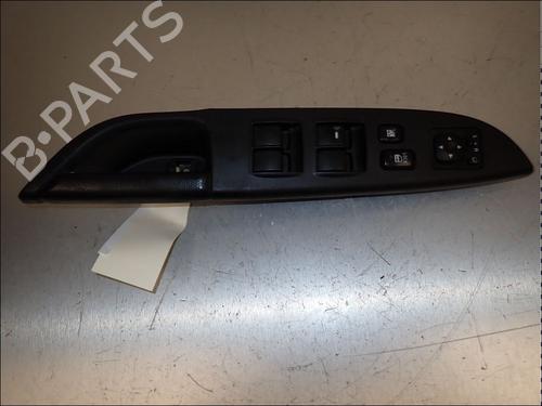 Used Left front window switch Left front window switch MITSUBISHI ASX (GA_W_) 1.8 DI-D 4WD (GA6W) (150 hp) 34029898 34029898