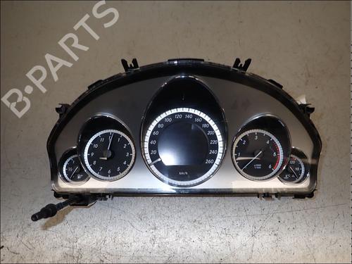 Used Instrument cluster Instrument cluster MERCEDES-BENZ E-CLASS (W212) E 350 CDI 4-matic (212.089) (231 hp) 34012067 34012067