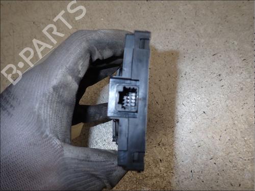 Card reader RENAULT MEGANE III Hatchback (BZ0/1_, B3_) 1.5 dCi (BZ09, BZ0D, BZ1W, BZ29, BZ14) | BP34035464E4 - Image 4
