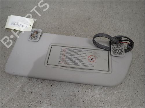 Used Right sun visor Right sun visor 37507656 37507656