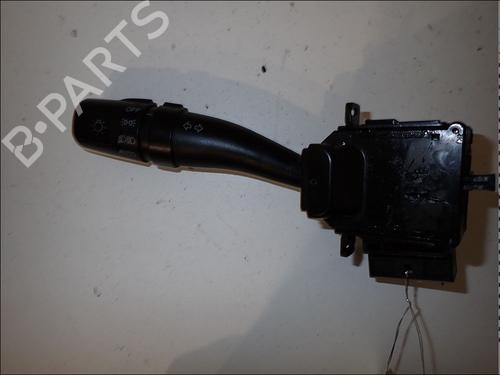 Forlygtekontakt Forlygtekontakt HYUNDAI TUCSON (JM) 2.0 CRDi All-wheel Drive (113 hp) 34013278 34013278