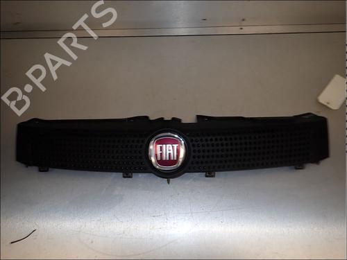 Grill Grill FIAT PANDA (169_) 1.2 (169AXF2A, 169AXF1A) (69 hp) 34015684 34015684
