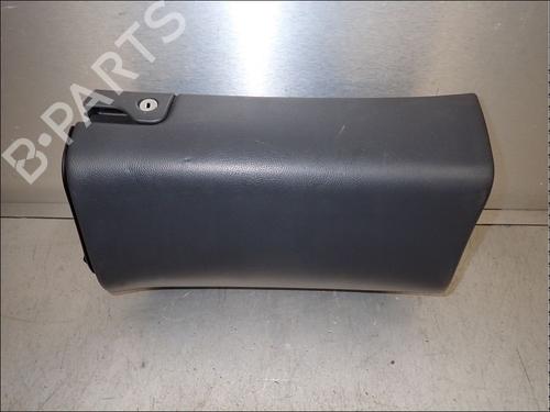 Used Glove box Glove box MERCEDES-BENZ C-CLASS (W203) C 200 Kompressor (203.045) (163 hp) 34033730 34033730