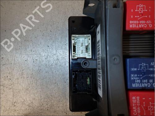 Fuse box RENAULT LAGUNA II (BG0/1_) 1.9 dCi (BG08, BG0G) | BP34016263E1 - Image 4