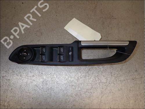 Used Left front window switch Left front window switch 34033036 34033036