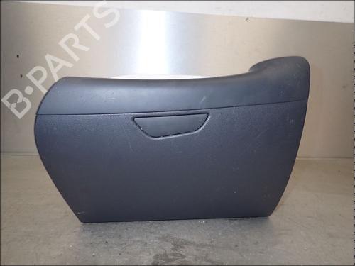 Used Glove box Glove box RENAULT CAPTUR I (J5_, H5_) 1.3 TCe 150 (J5NK, J5JS) (150 hp) 34028685 34028685