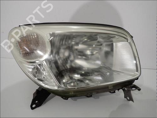 Used Right headlight Right headlight TOYOTA RAV 4 II (_A2_) 2.0 4WD (ACA21, ACA20) (150 hp) 34024807 34024807