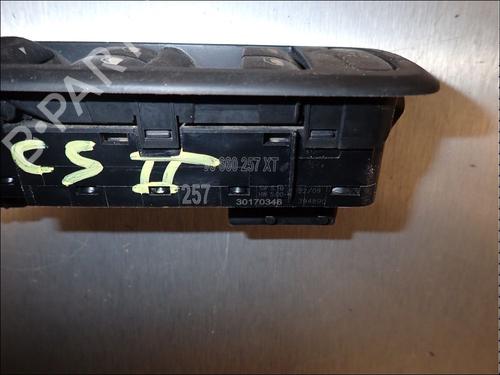 Left front window switch CITROËN C5 III (RD_) 2.0 HDi 140 (RDRHF8, RDRHFA, RDRHA8, RDRHAJ) | BP34028737I27 - Image 2