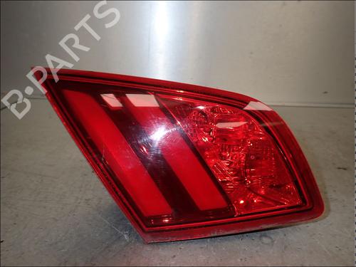 Venstre baglygte bagklap Venstre baglygte bagklap PEUGEOT 308 II (LB_, LP_, LW_, LH_, L3_) 1.2 THP 110 (110 hp) 34036200 34036200