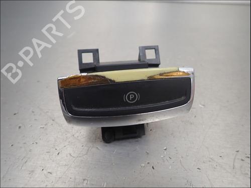 Used Switch Switch CITROËN C5 III (RD_) 2.0 HDi 140 (RDRHF8, RDRHFA, RDRHA8, RDRHAJ) (140 hp) 40252658 40252658