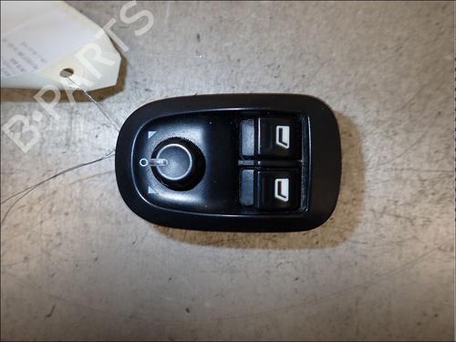 Used Left front window switch Left front window switch PEUGEOT 206 Hatchback (2A/C) 1.4 HDi eco 70 (68 hp) 34011179 34011179