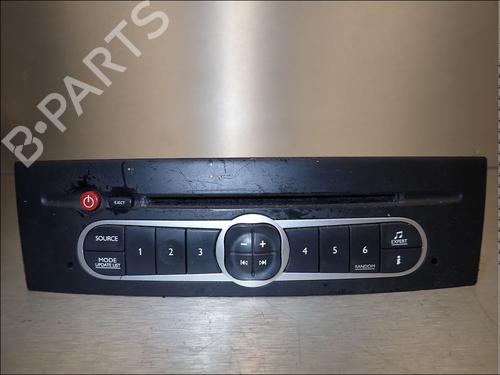 radio-renault-laguna-ii-bg01_-2001-2002-2003-2004-2005-2006-2007-34021564 main image