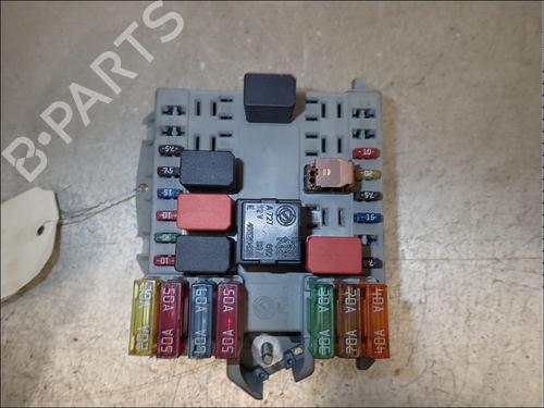 Used Fuse box Fuse box FIAT PUNTO (188_) 1.2 60 (188.030, .050, .130, .150, .230, .250) (60 hp) 34033252 34033252
