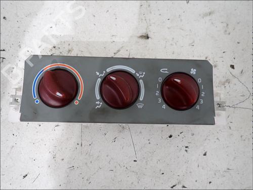 Used Climate control Climate control RENAULT TWINGO I (C06_) 1.2 (C066, C068) (58 hp) 34017815 34017815