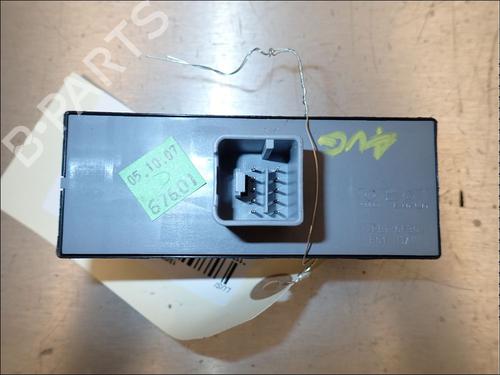 Left front window switch VW GOLF V (1K1) 1.9 TDI | BP34026607I27 - Image 3