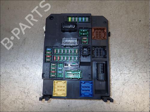 Used Fuse box Fuse box PEUGEOT 508 I (8D_) 1.6 THP (156 hp) 34032176 34032176