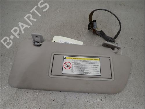 Used Right sun visor Right sun visor 37658951 37658951