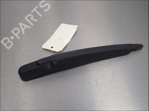 Used Rear windshield wiper arm Rear windshield wiper arm 39498652 39498652