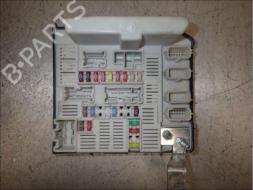 Used Fuse box Fuse box RENAULT SCÉNIC II (JM0/1_) 1.5 dCi (JM1E, JM16) (106 hp) 34015496 34015496