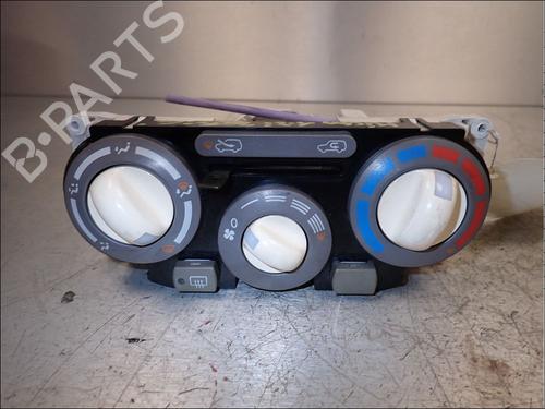 Used Climate control Climate control NISSAN MICRA III (K12) 1.2 16V (65 hp) 34025652 34025652