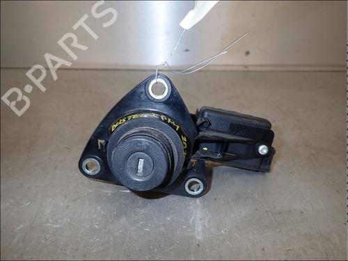 electronic-module-dacia-duster-hs_-2010-2011-2012-2013-2014-2015-2016-2017-2018-34033692 main image