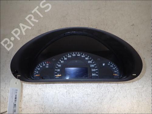 Used Instrument cluster Instrument cluster MERCEDES-BENZ C-CLASS (W203) C 270 CDI (203.016) (170 hp) 34031684 34031684