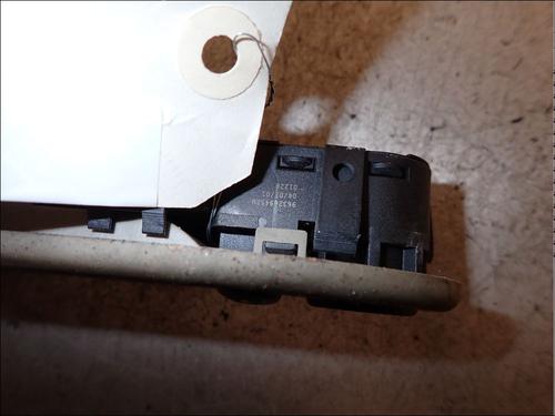 Left front window switch CITROËN C5 I (DC_) 2.0 HDi (DCRHZB, DCRHZE) | BP34032312I27 - Image 4