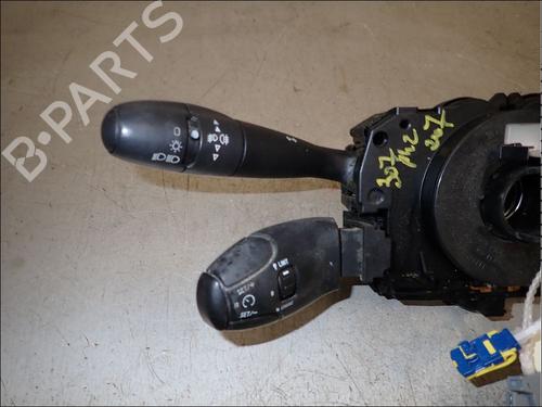 Headlight switch PEUGEOT 307 Break (3E) 1.6 HDi 110 | BP34011857I24 - Image 3