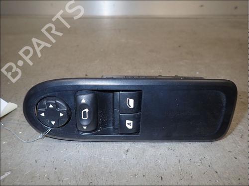 Used Left front window switch Left front window switch CITROËN C3 II (SC_) 1.4 HDi 70 (SC8HZC, SC8HR0, SC8HP4) (68 hp) 34034686 34034686