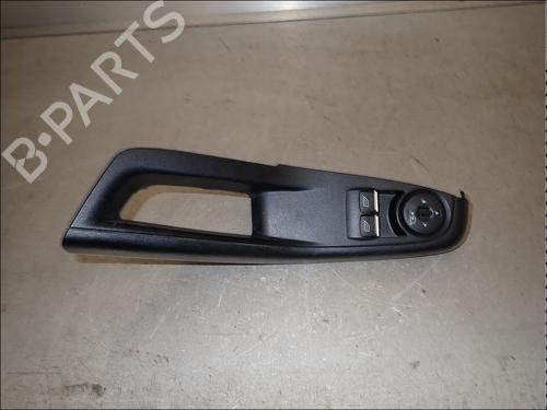 Used Left front window switch Left front window switch 34013891 34013891