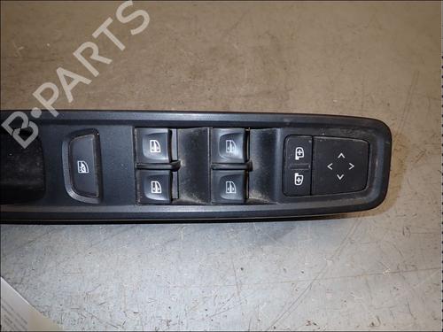 Left front window switch DACIA SANDERO III 1.0 SCe 65 | BP34032346I27 - Image 2