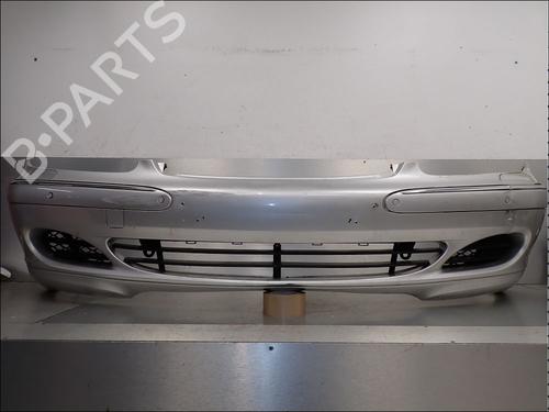 Used Front bumper Front bumper MERCEDES-BENZ S-CLASS (W220, V220) S 320 CDI (220.025, 220.125) (204 hp) 34023480 34023480