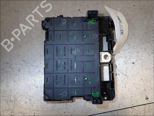 Fuse box PEUGEOT 307 Break (3E) 2.0 HDI 90 | BP34031652E1 - Image 3