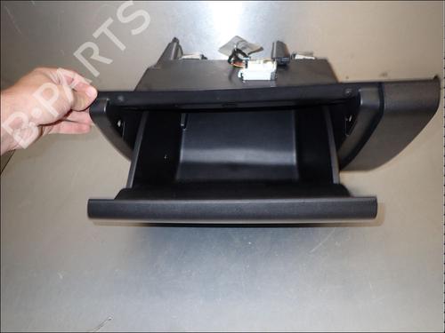 Used Glove box Glove box RENAULT KADJAR (HA_, HL_) 1.5 dCi 110 (HLA3) (110 hp) 34029610 34029610