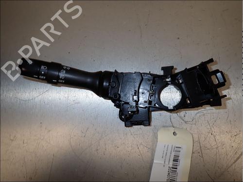 Forlygtekontakt Forlygtekontakt TOYOTA YARIS (_P9_) 1.4 D-4D (NLP90_, NLP90R) (90 hp) 34024151 34024151