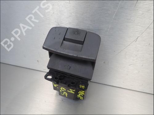 switch-renault-espace-iv-jk01_-2002-40620286 main image