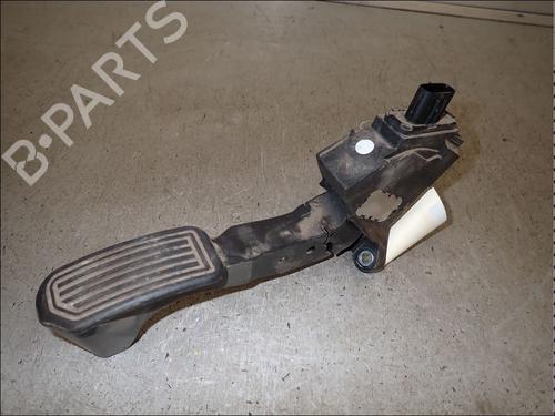 Pedale Pedale TOYOTA AURIS Estate (_E18_) 1.4 D-4D (NDE180_) (90 hp) 34016435 34016435