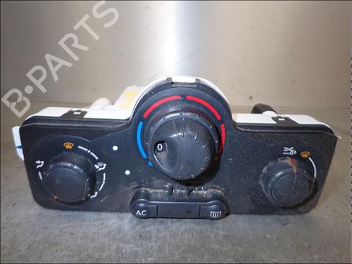 climate-control-renault-clio-iii-br01-cr01-2005-2006-2007-2008-2009-2010-2011-2012-2013-2014-34205439 main image
