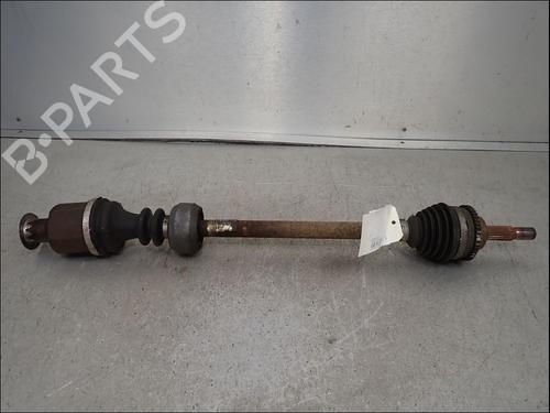 Transmisión delantera derecha Transmisión delantera derecha RENAULT TWINGO I (C06_) 1.2 (C066, C068) (58 hp) 37229147 37229147