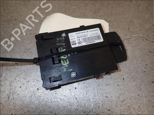 card-reader-renault-megane-iii-hatchback-bz01_-b3_-2008-34010394 main image