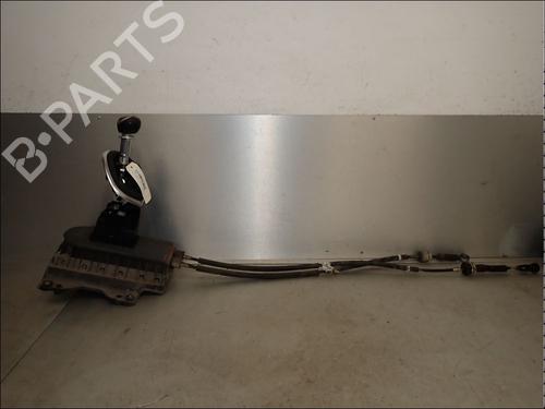 Used Gear lever Gear lever FIAT 500L (351_, 352_) 1.6 D Multijet (199LYD1B) (105 hp) 34012351 34012351