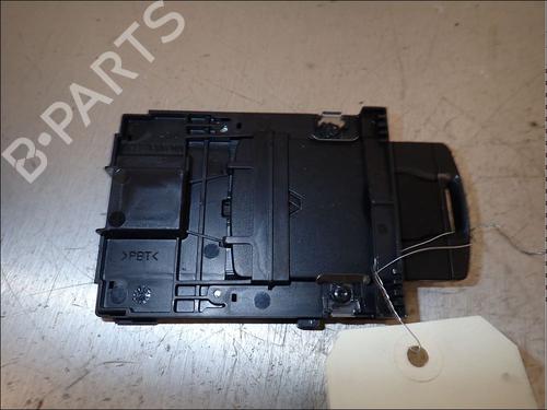 Used Card reader Card reader RENAULT MEGANE III Coupe (DZ0/1_) 1.4 TCe (DZ0F, DZ1V) (131 hp) 34030762 34030762