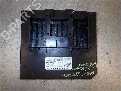fuse-box-vw-passat-b8-variant-3g5-cb5-2014-37281783 main image